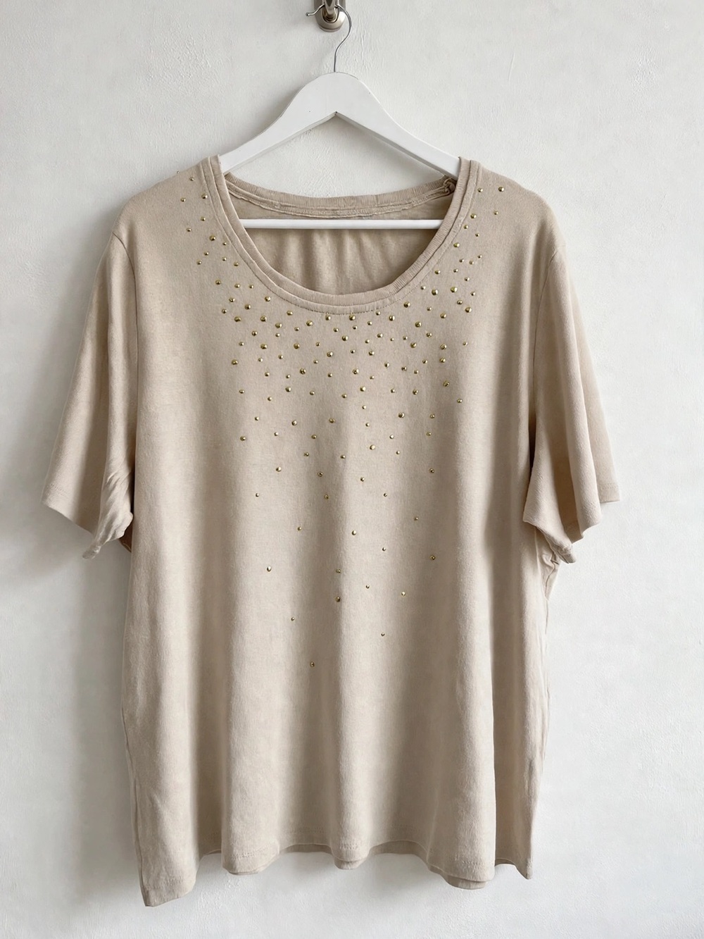 Alia Studded T-Shirt Beige Gold Scoop Neck Rhinestone Size XL